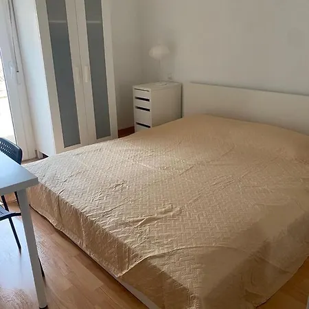 Apartament Center 3 Bedrooms *