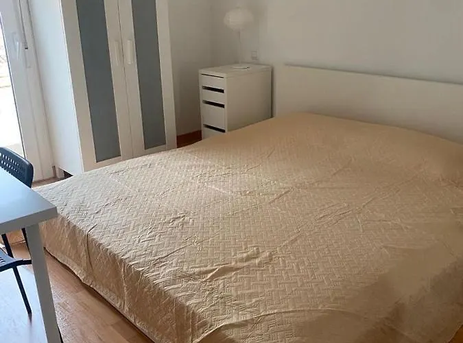 Apartament Center 3 Bedrooms *